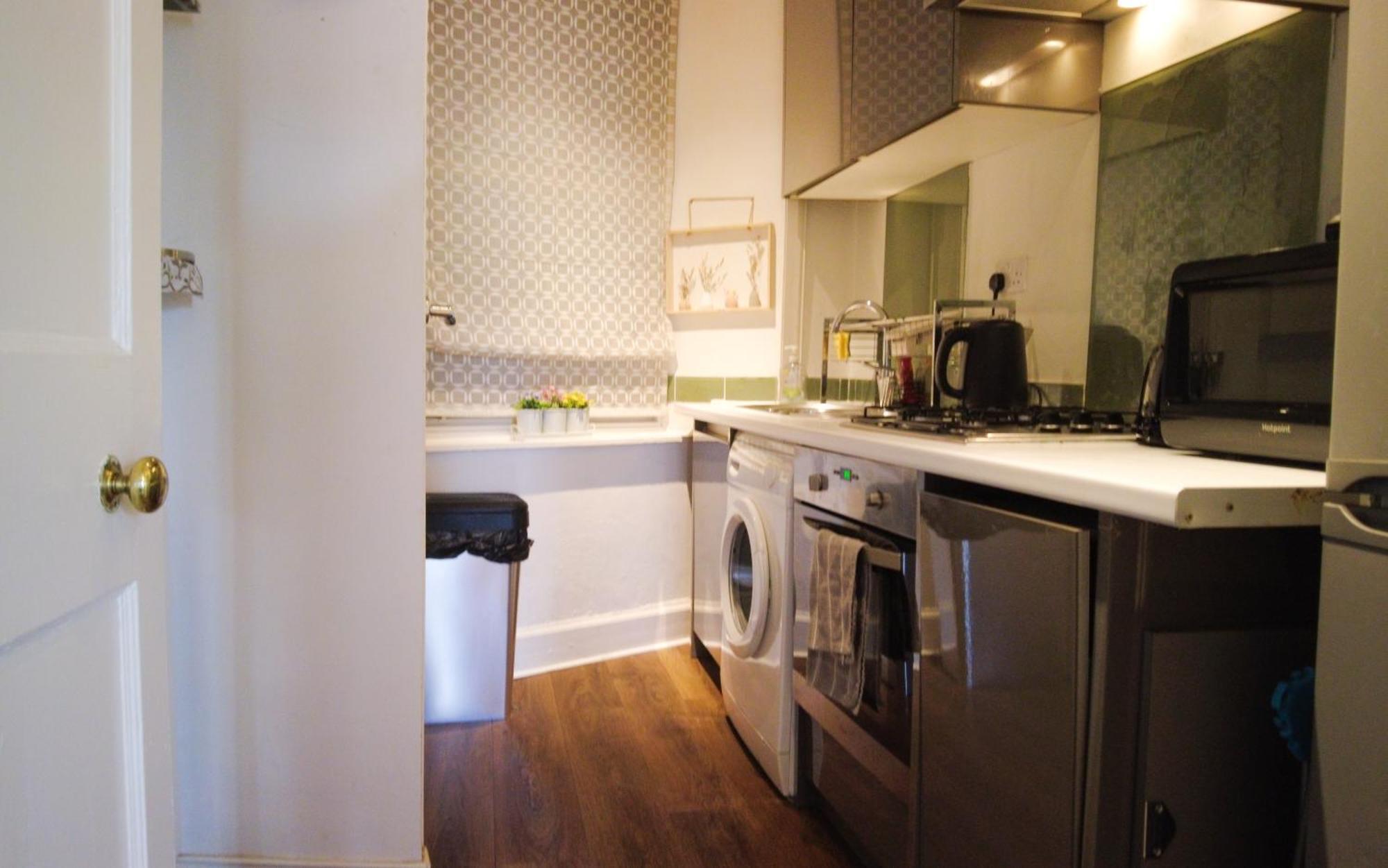 1 Bedrooms Flat In Central Edinburgh Haymarket, Heart Of Edinburgh Flat Sleeps 4 , 外观 照片