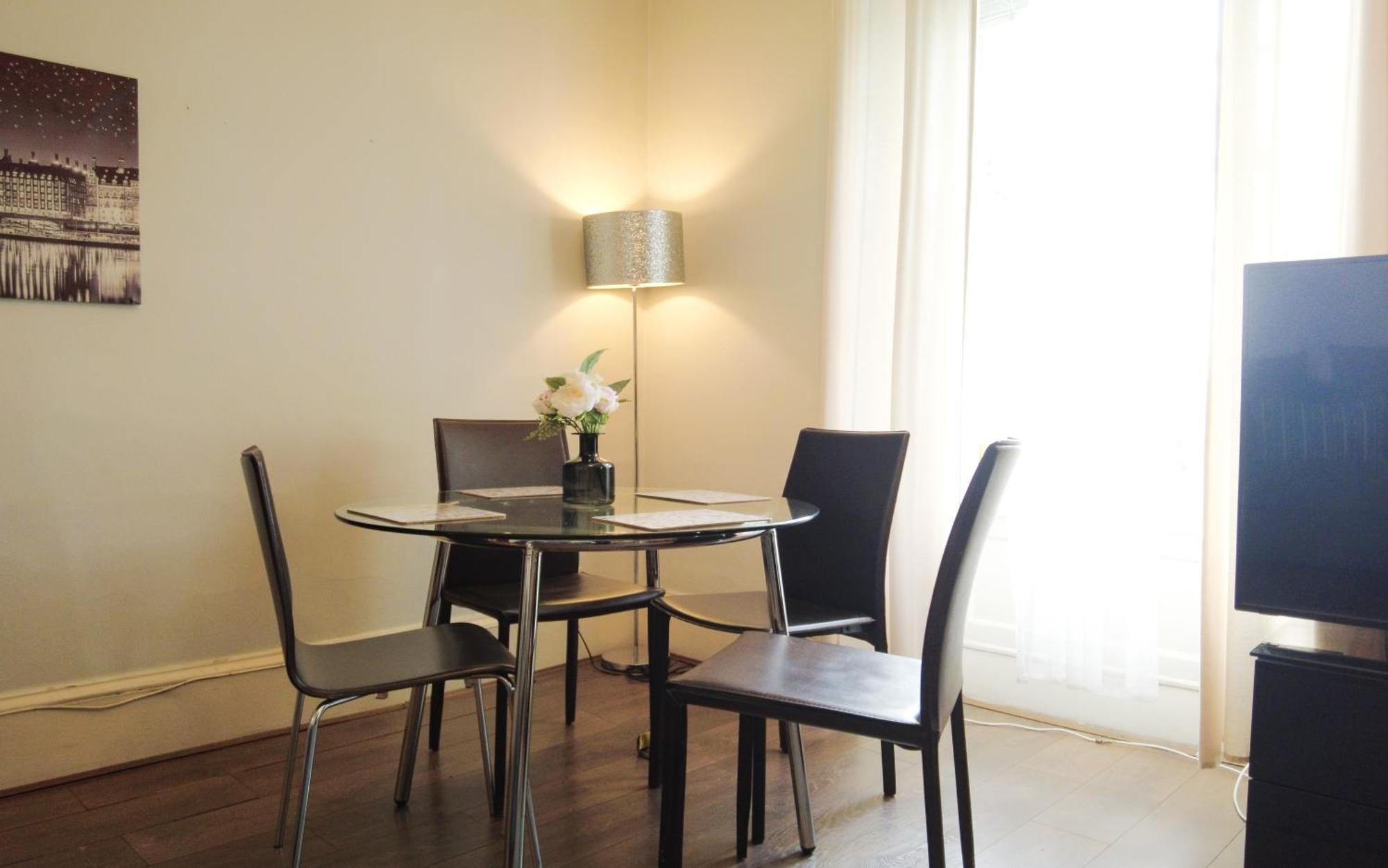 1 Bedrooms Flat In Central Edinburgh Haymarket, Heart Of Edinburgh Flat Sleeps 4 , 外观 照片